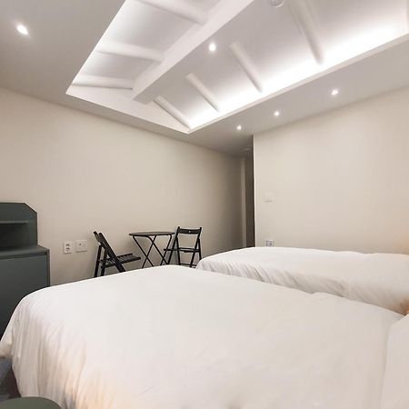 HotelArrive Jeonju Sihwayeonpung Bagian luar foto