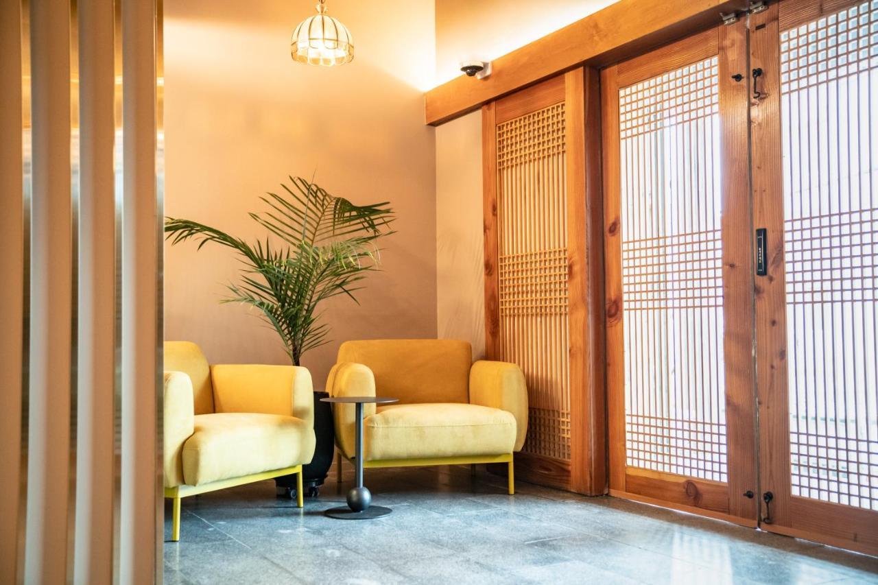 HotelArrive Jeonju Sihwayeonpung Bagian luar foto